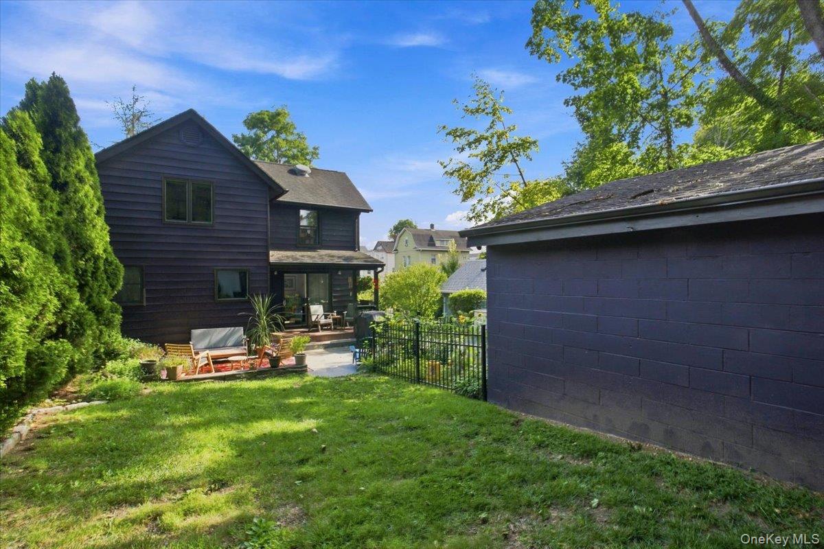 3 Elm Street – For Sale photo 31