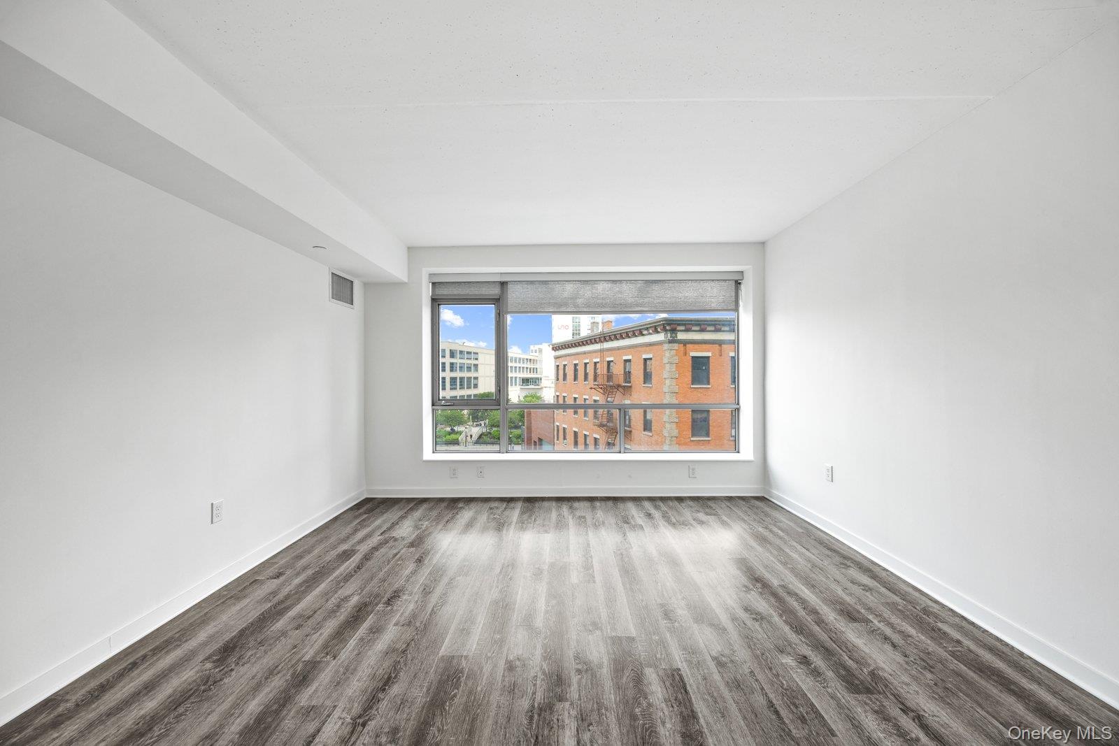 66 Main Street, Unit 815 photo 10