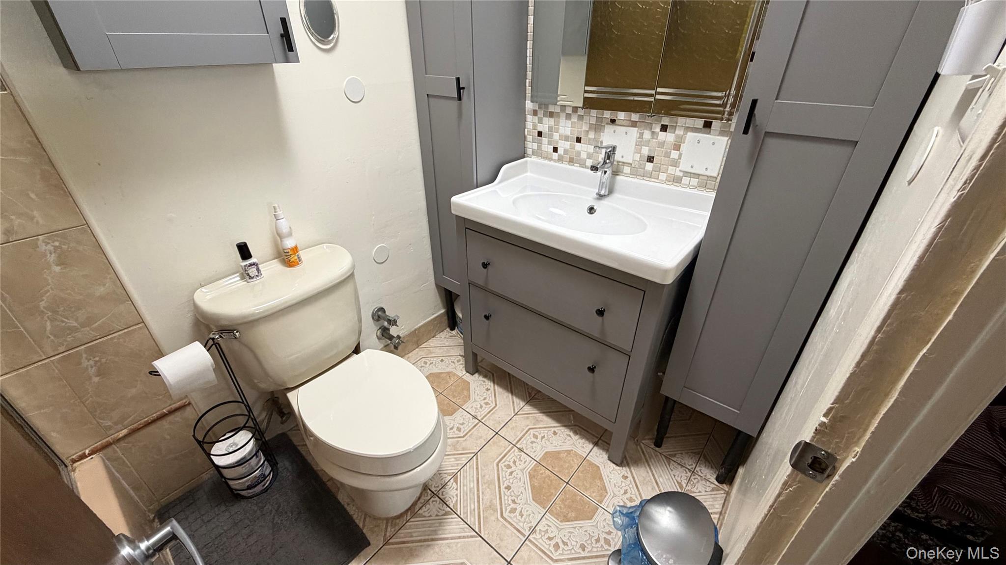 2016 Lafayette Avenue – For Sale photo 5
