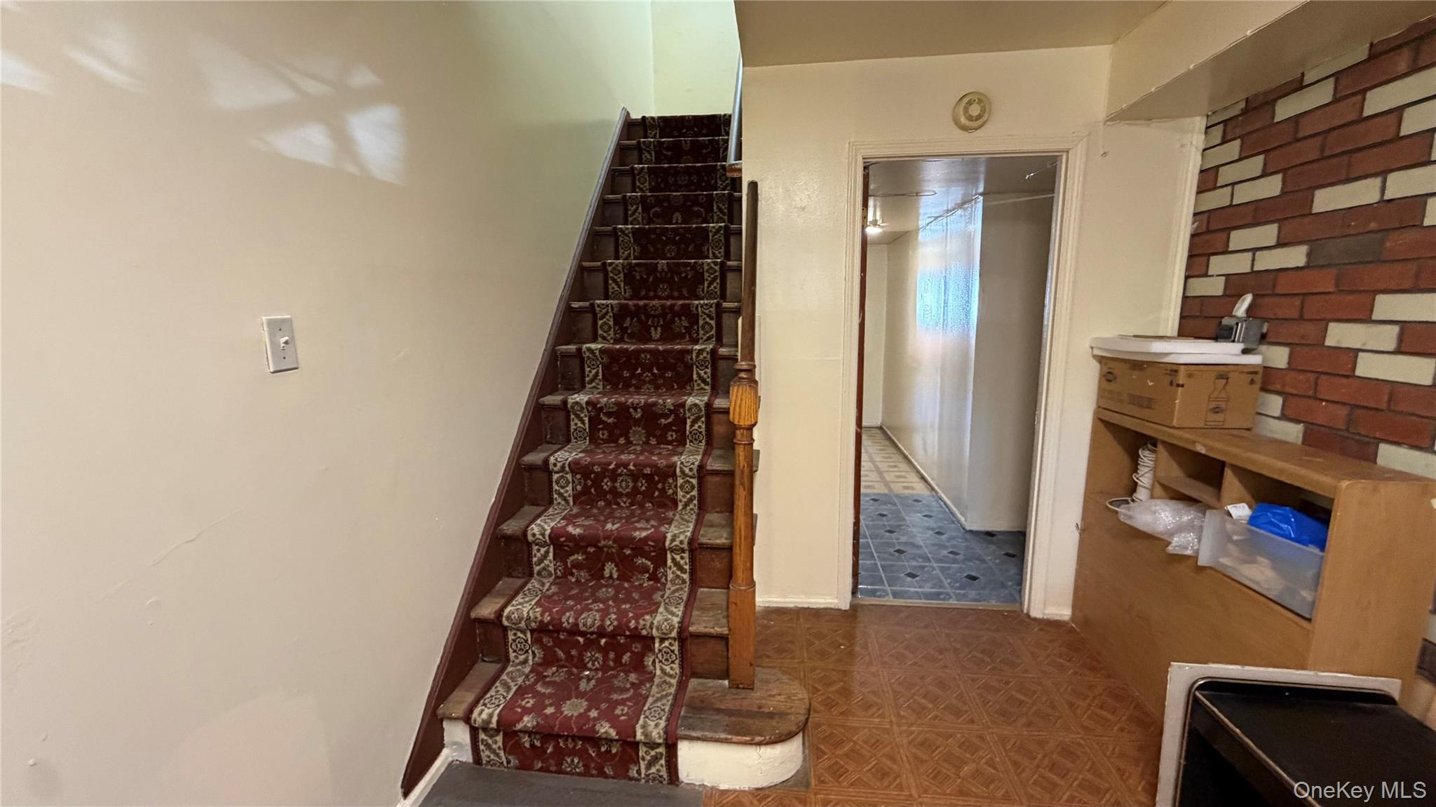 2016 Lafayette Avenue – For Sale photo 11