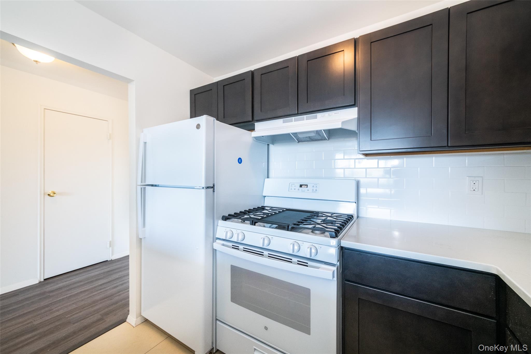 7 Lake Street, Unit 4-G photo 11