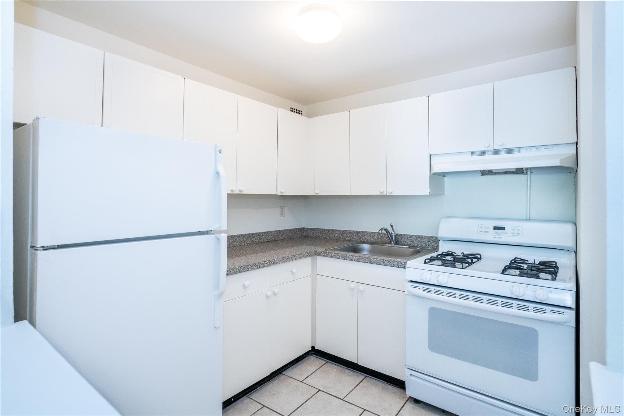 125 Lake Street, Unit 7-L North photo 12