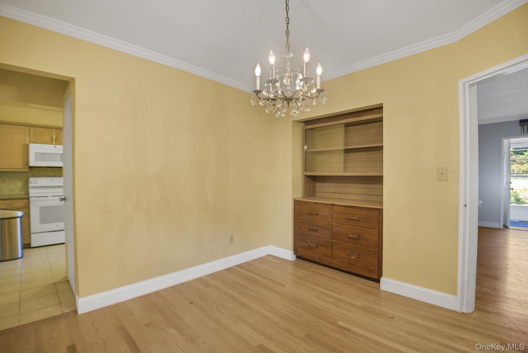 6 Arbutus Street – For Sale photo 9