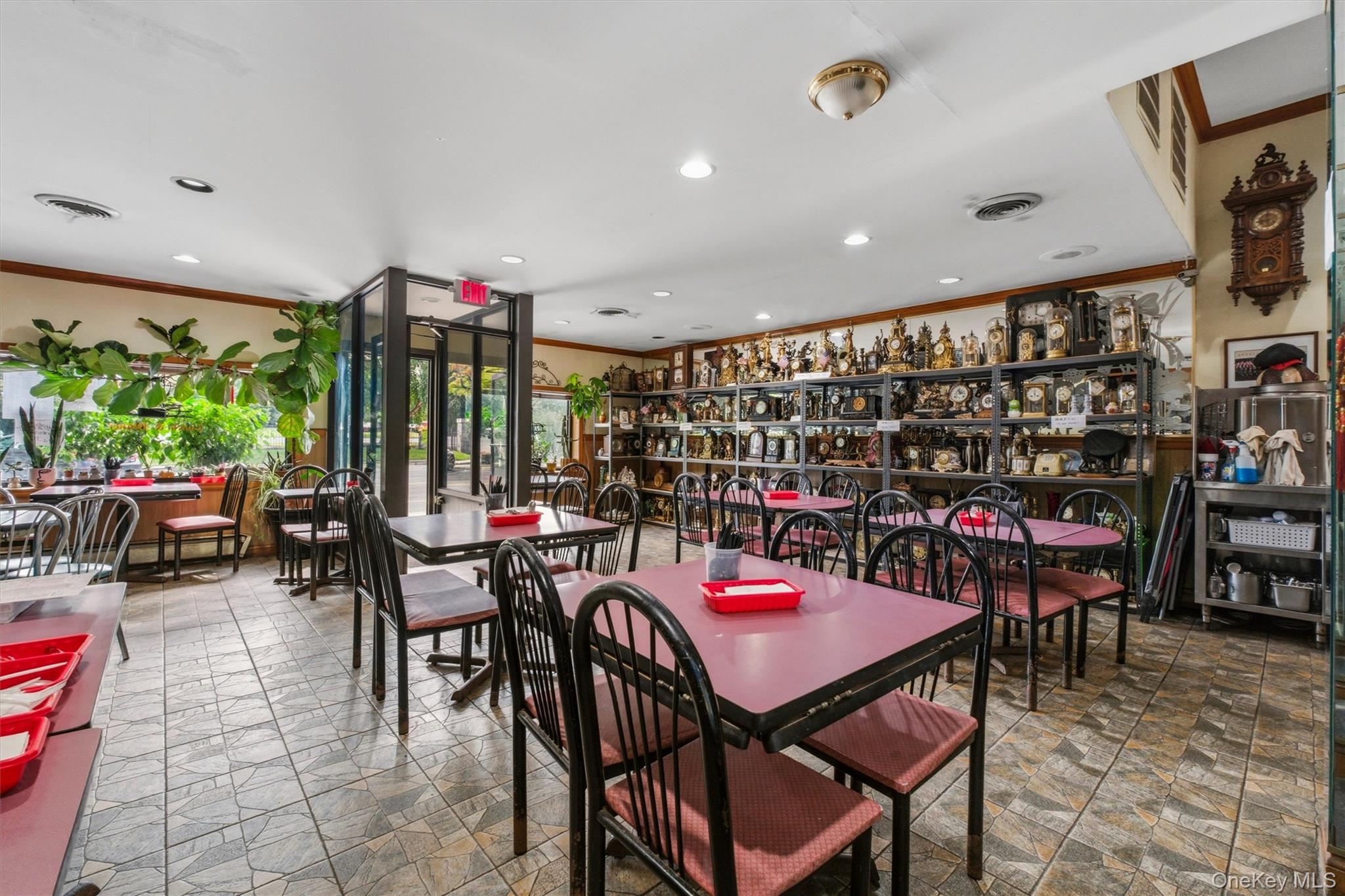 433 MAIN STREET – For Sale photo 8