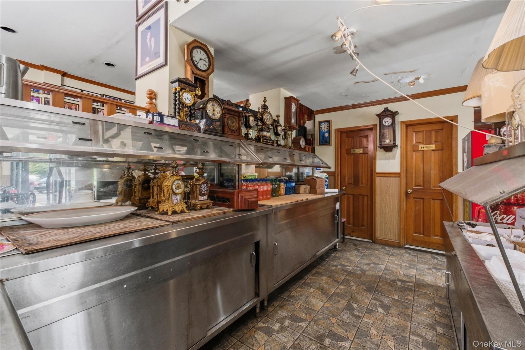 433 MAIN STREET – For Sale photo 9