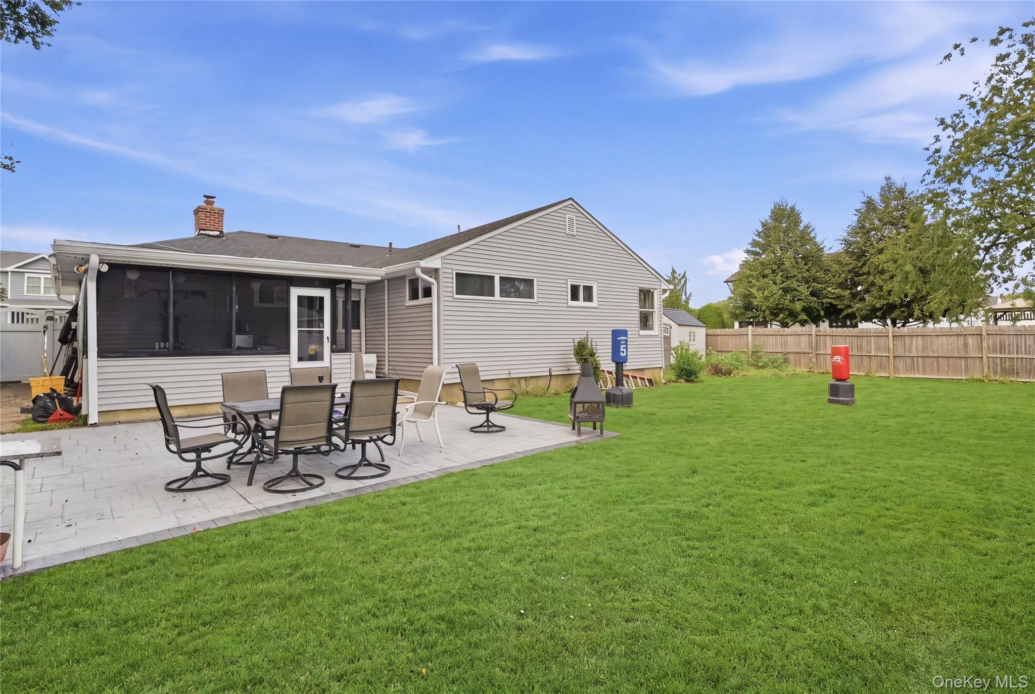222 Jerusalem Avenue – For Sale photo 24