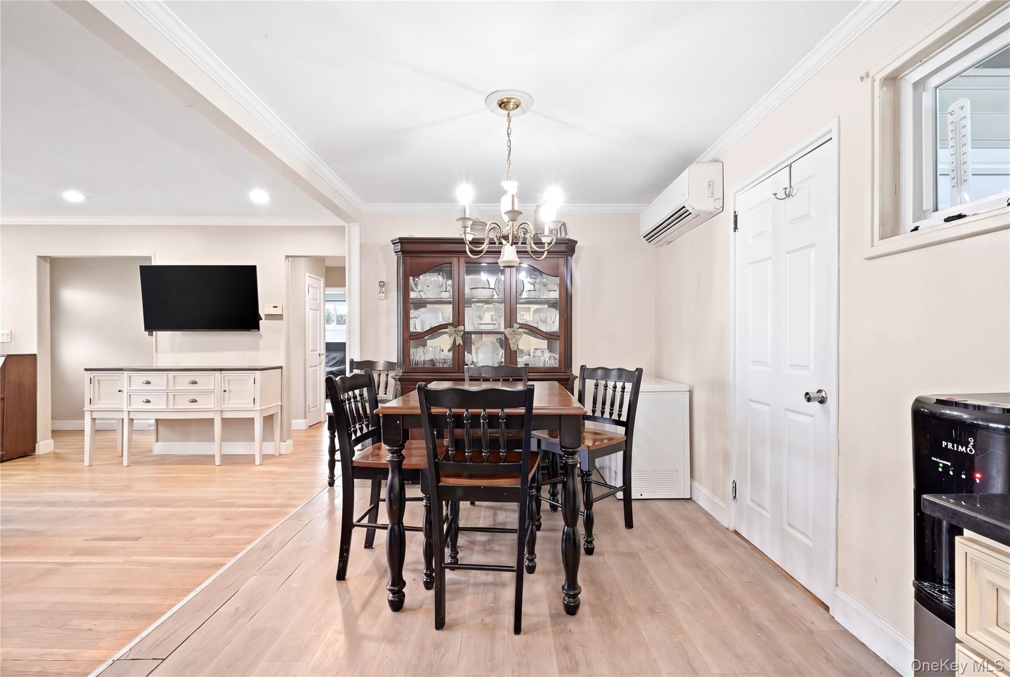 222 Jerusalem Avenue – For Sale photo 16