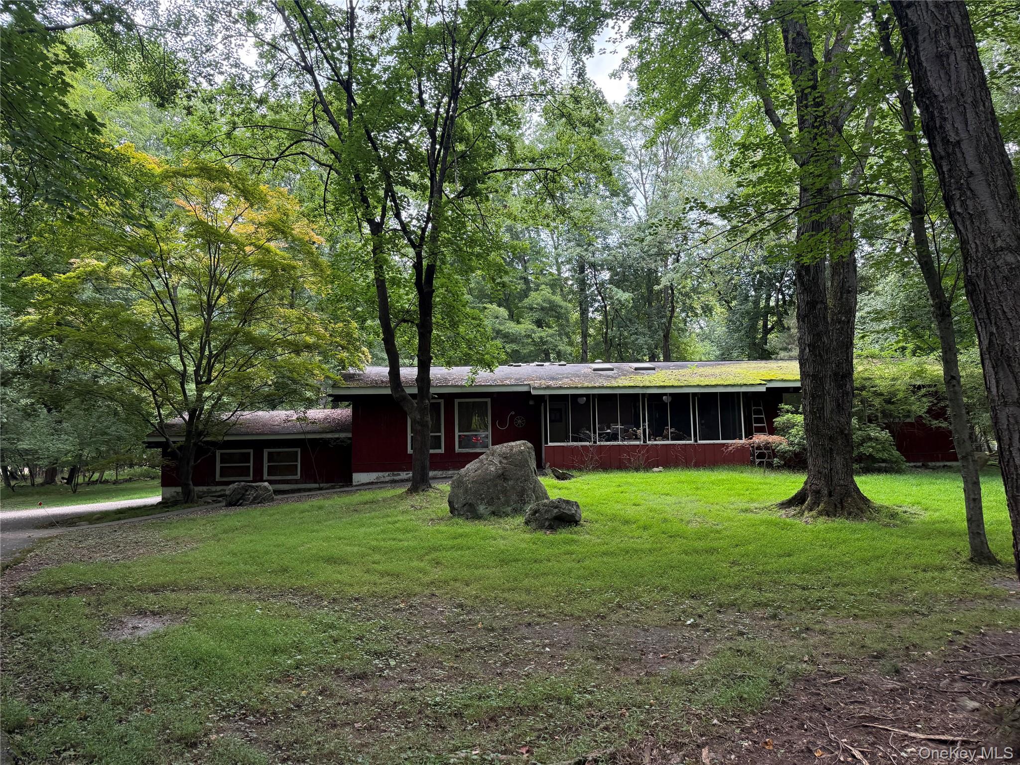 140 Parrott Road – For Sale