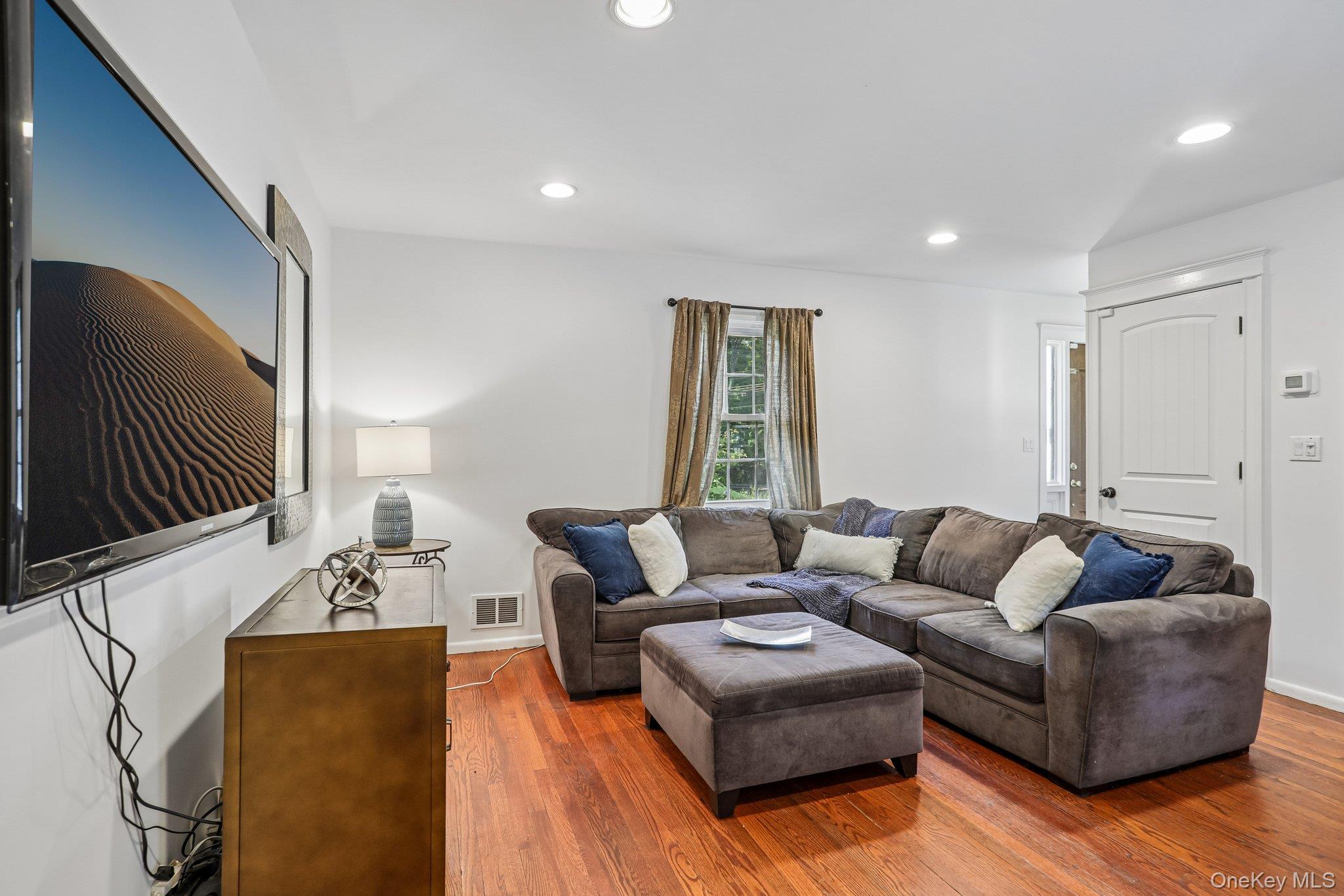 1 Brentwood Drive – For Sale photo 5