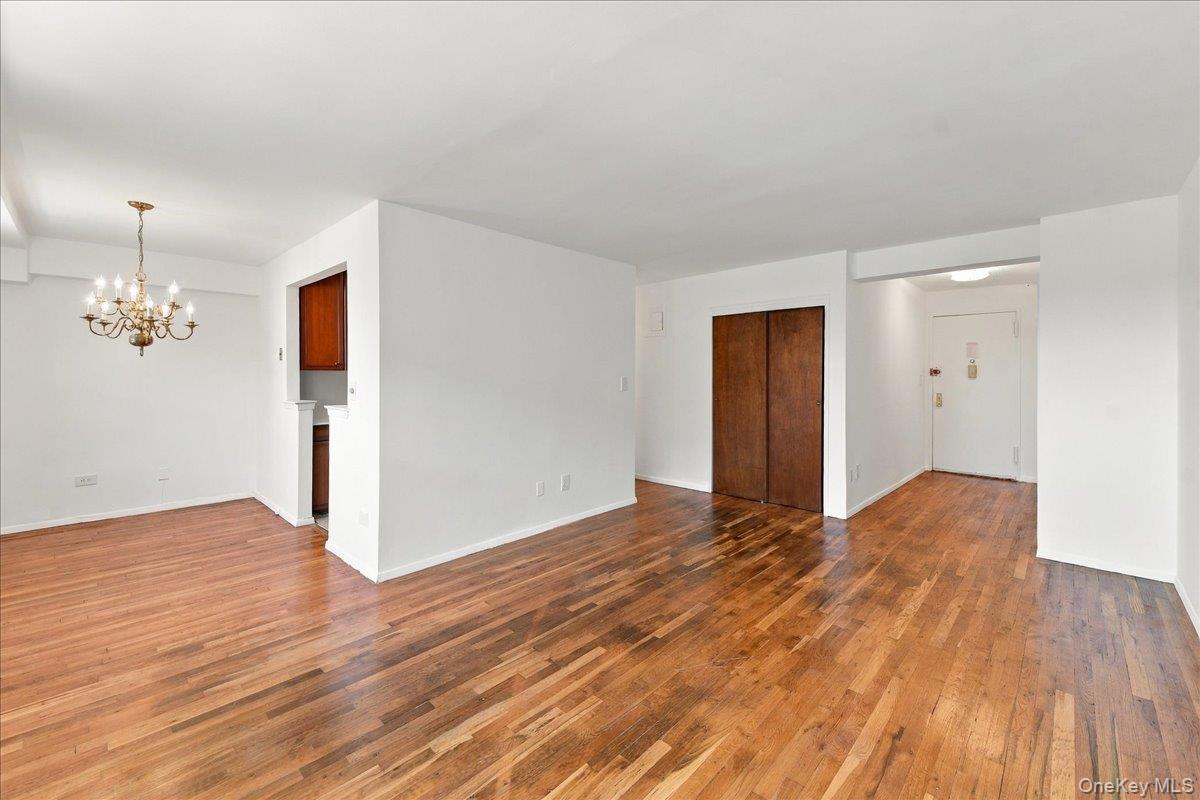 4200 Herkimer Place, Unit 3B photo 3