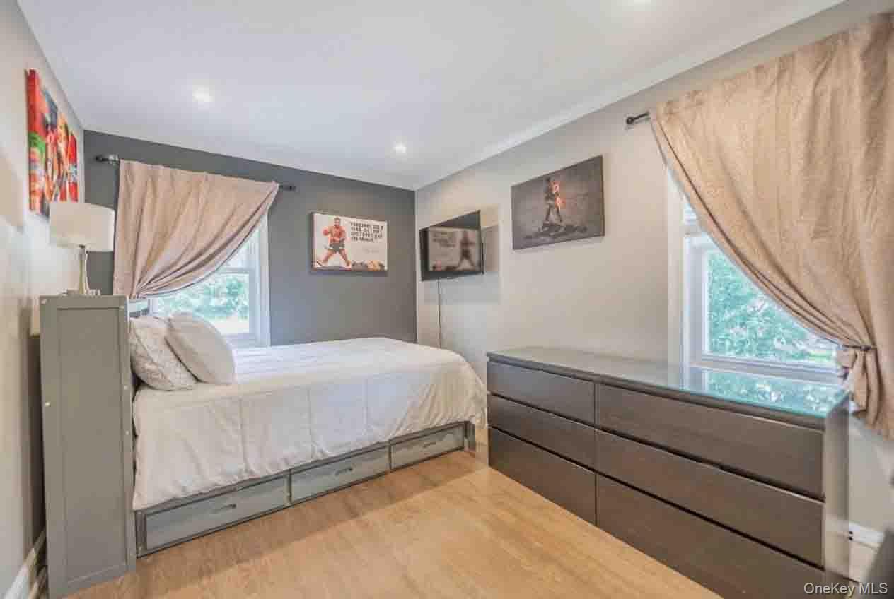 2 Ike Place – For Sale photo 13