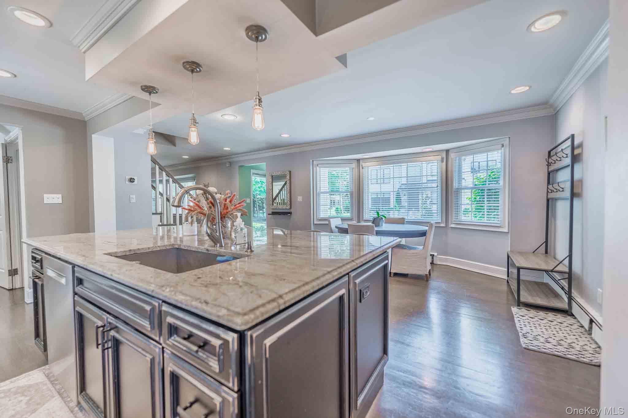 2 Ike Place – For Sale photo 21