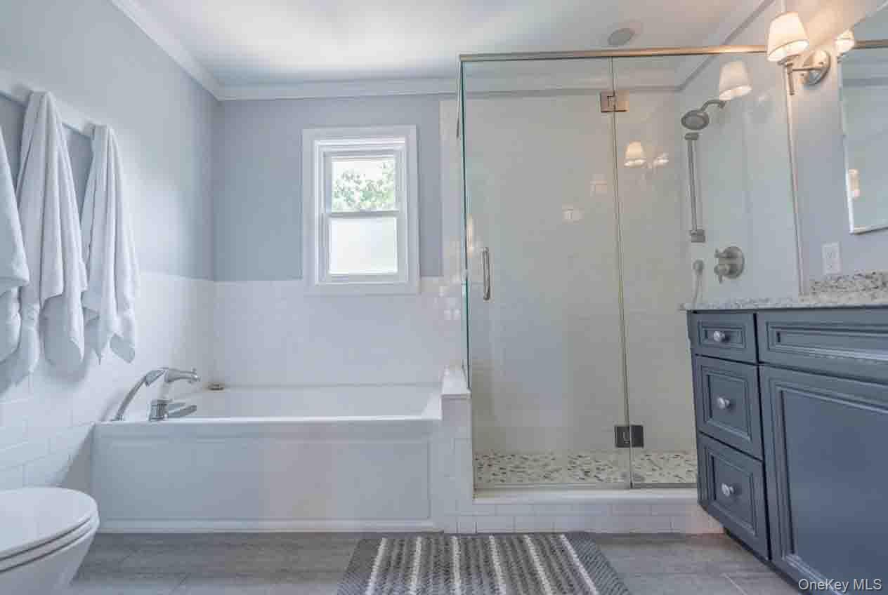 2 Ike Place – For Sale photo 12