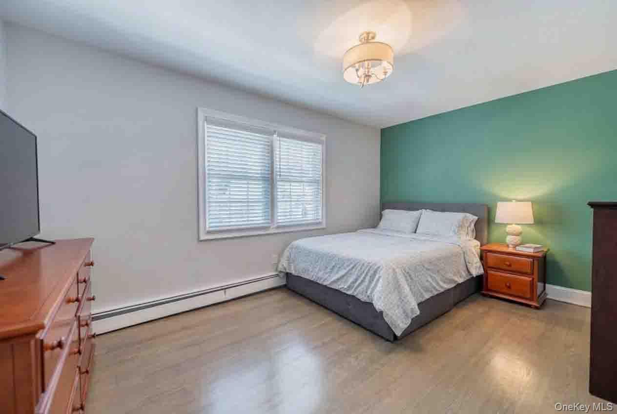 2 Ike Place – For Sale photo 3