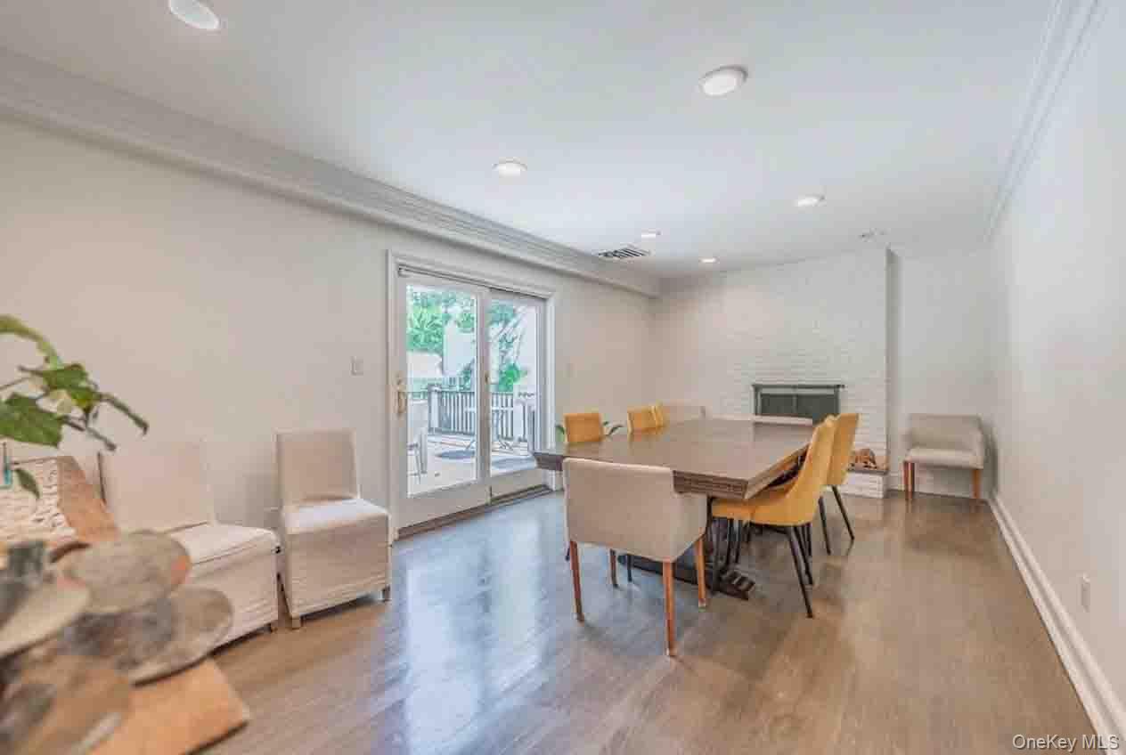 2 Ike Place – For Sale photo 15