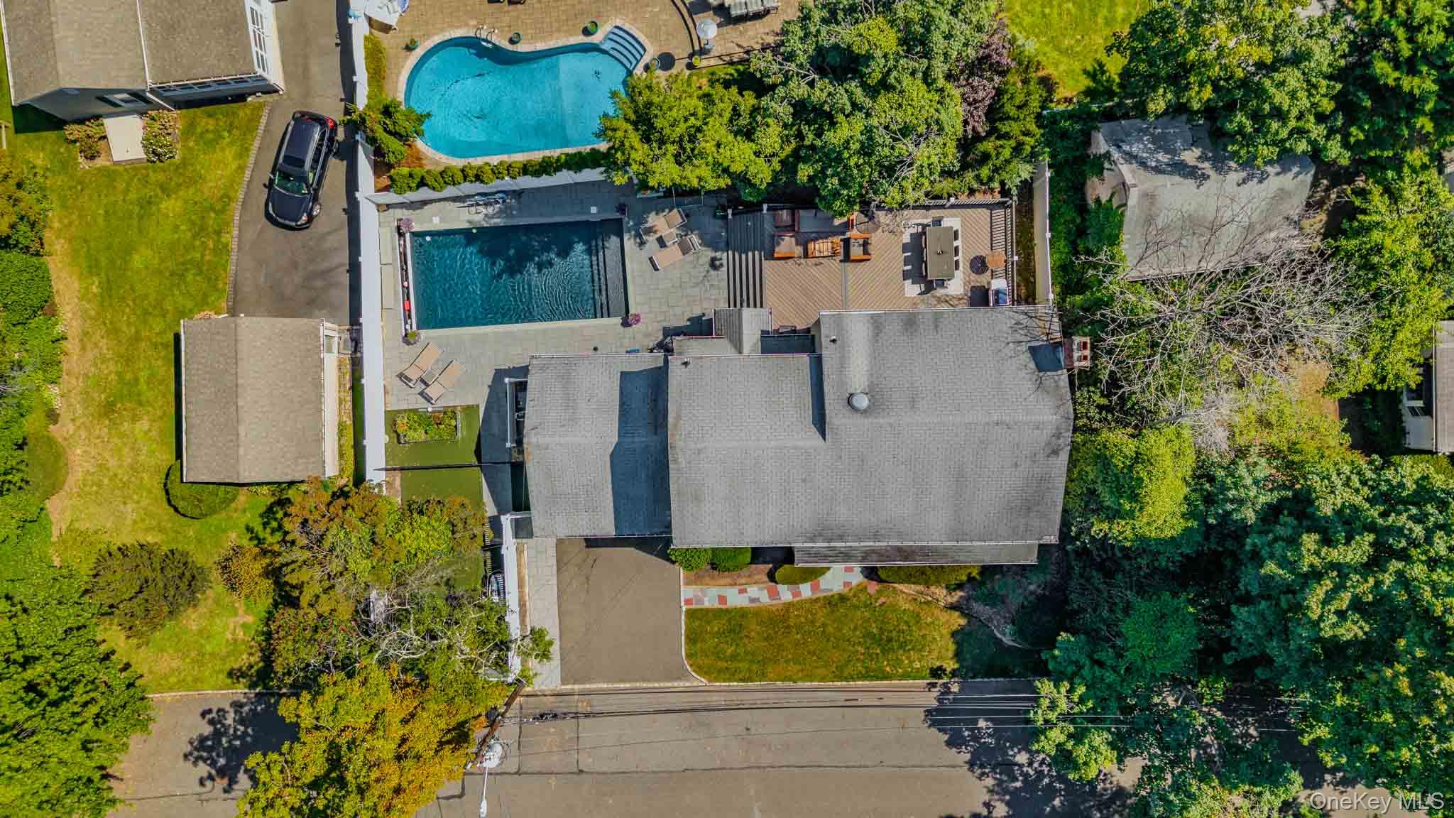 2 Ike Place – For Sale photo 34