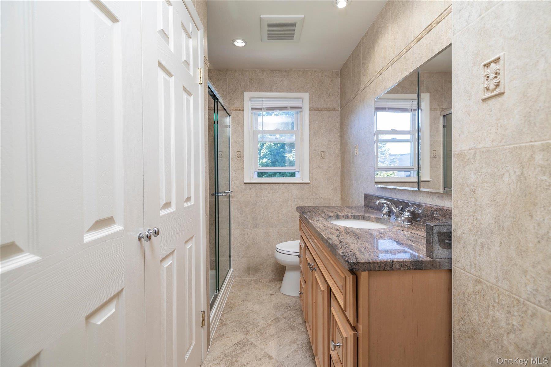 129 Arlyn Drive W – For Sale photo 24