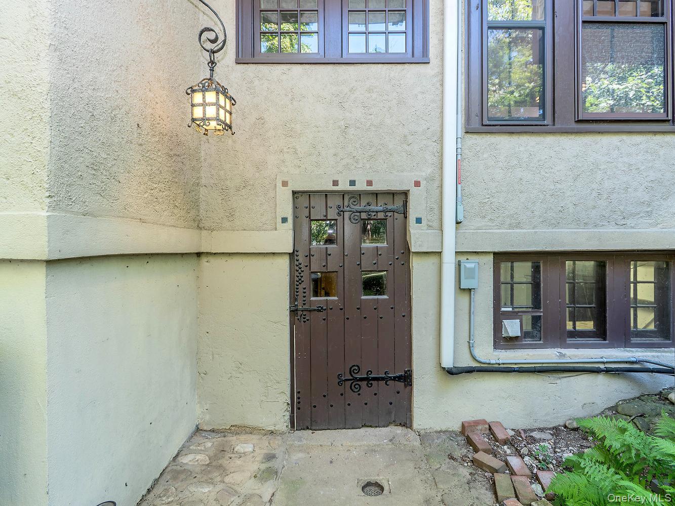 230 Littleworth Lane – For Sale photo 43