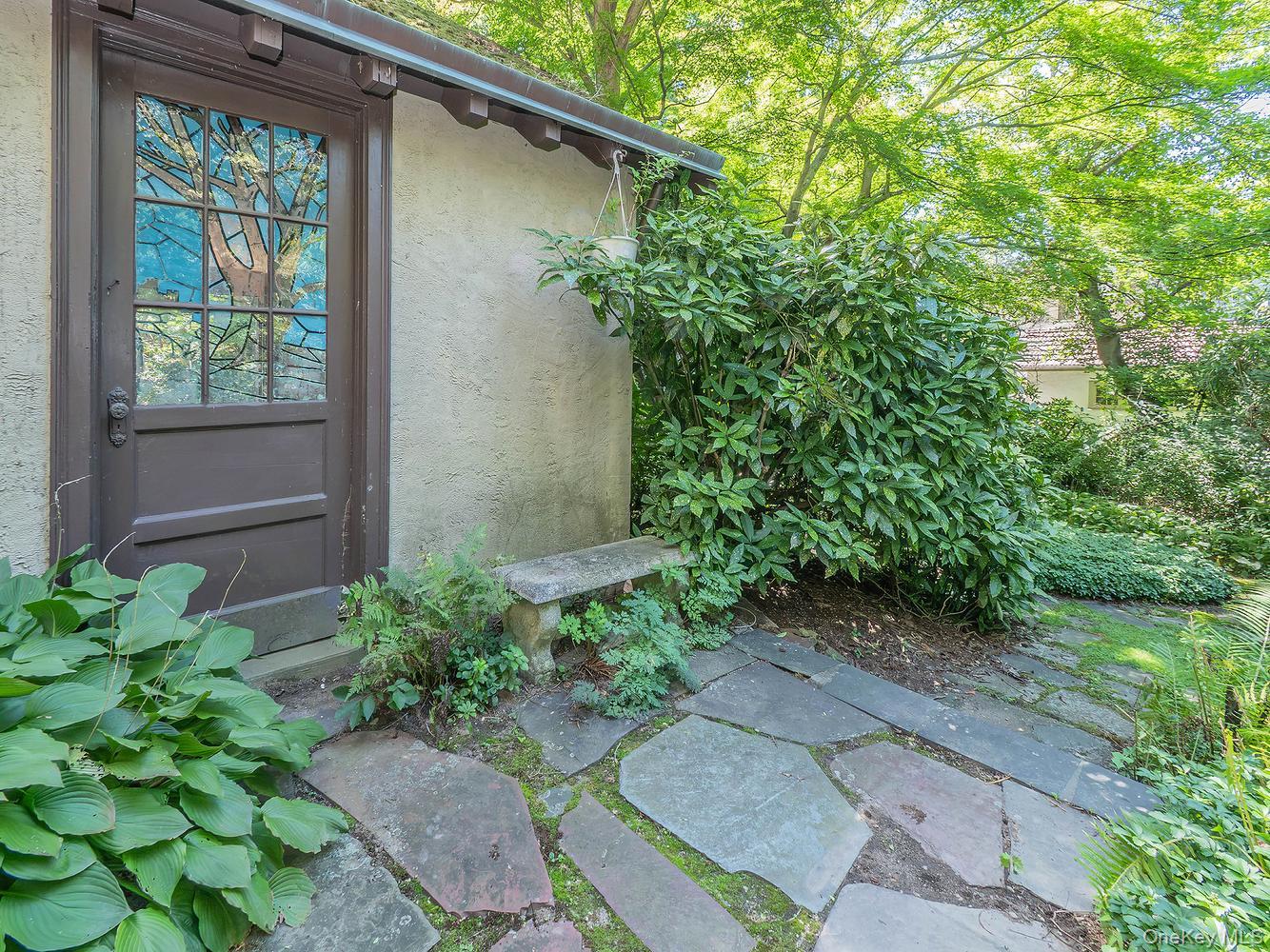 230 Littleworth Lane – For Sale photo 39