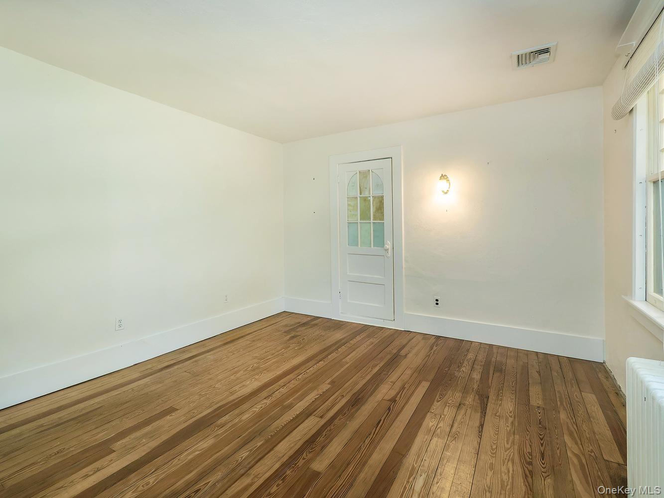 230 Littleworth Lane – For Sale photo 25