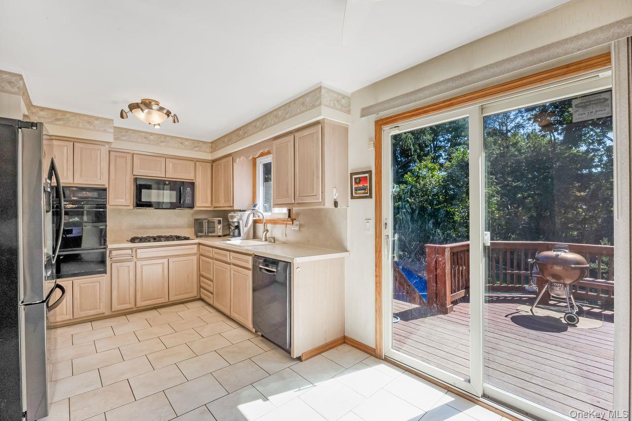 16 Wendy Lane – For Sale photo 10