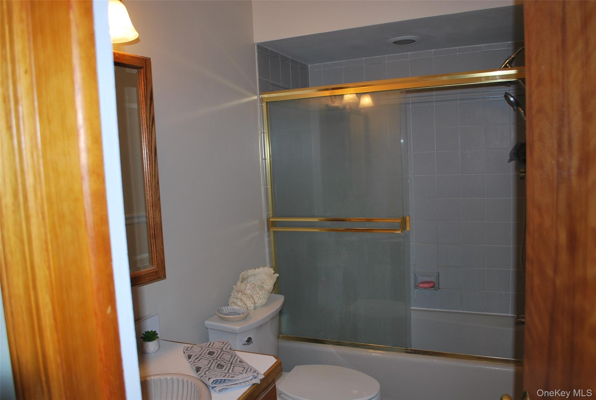 7 Abbey Road – For Sale photo 9