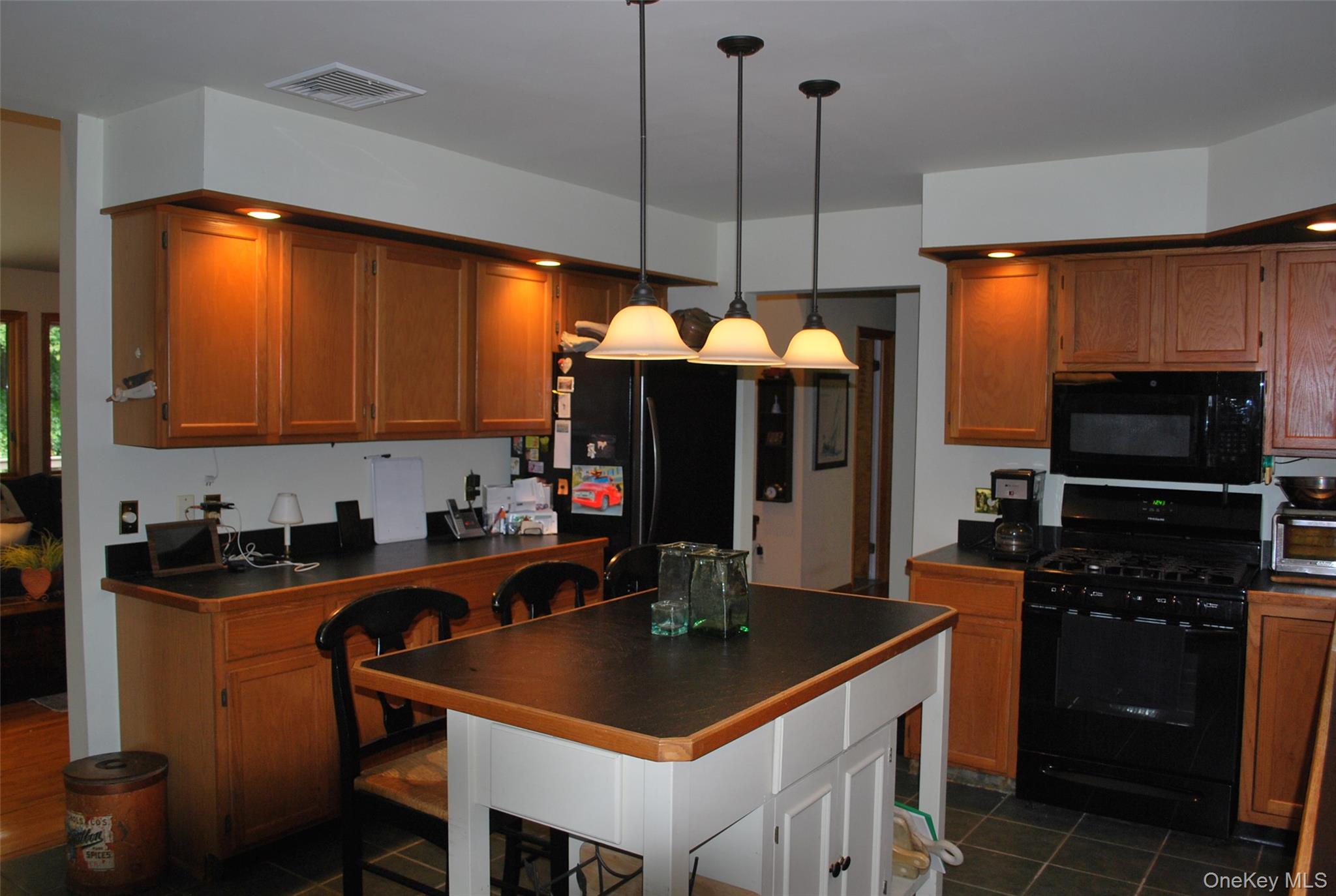 7 Abbey Road – For Sale photo 17