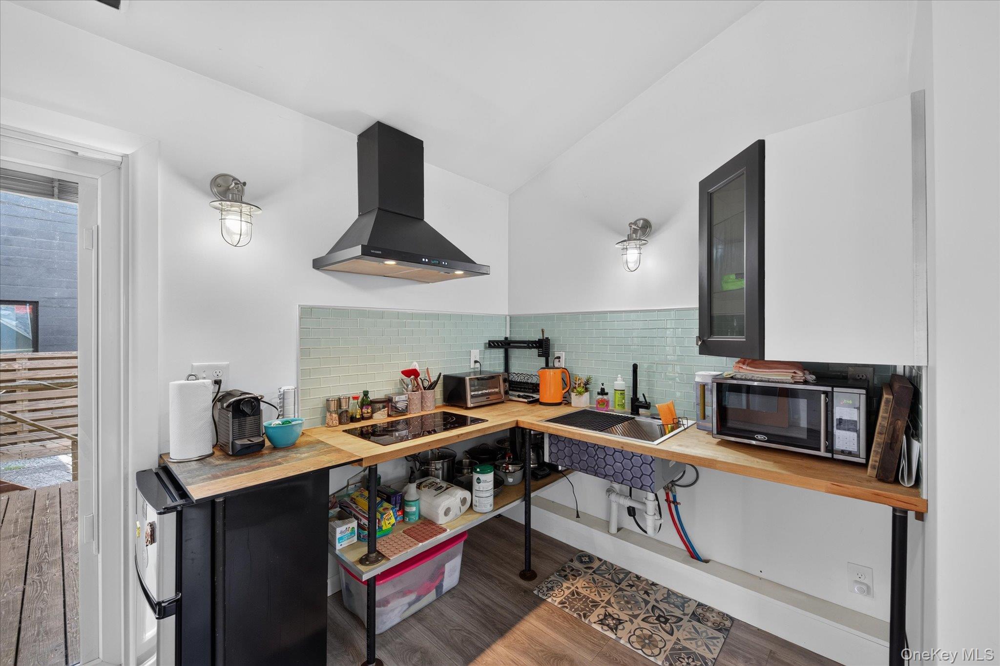 7 Henry Street – For Rent photo 7