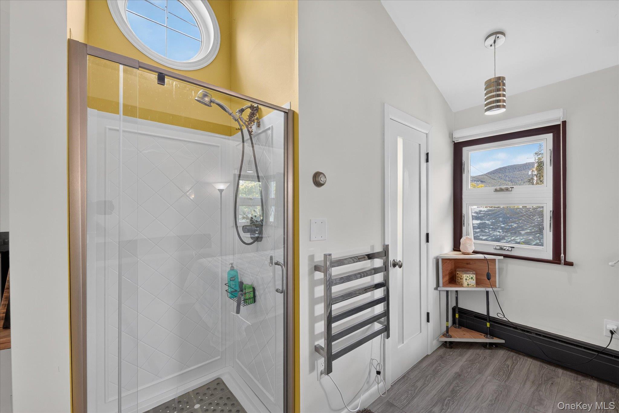 7 Henry Street – For Rent photo 5