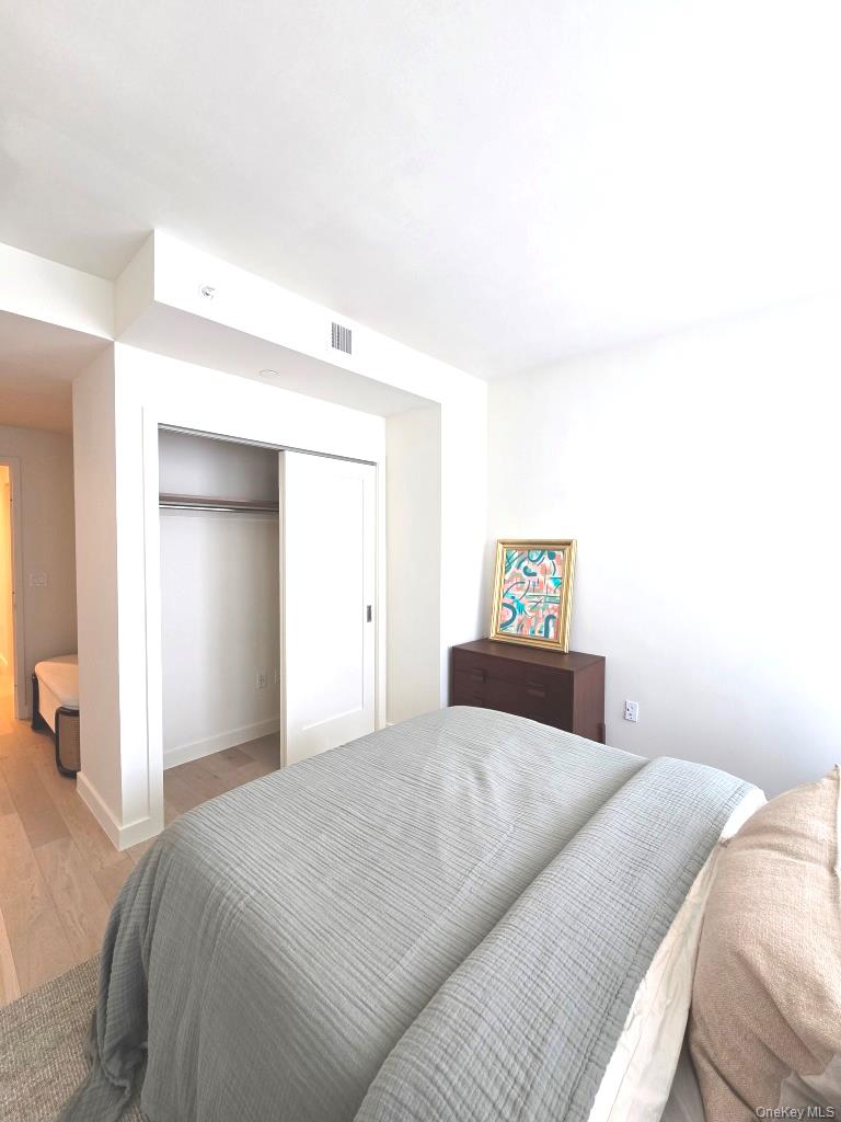 131-01 40th Road, Unit 19M photo 19