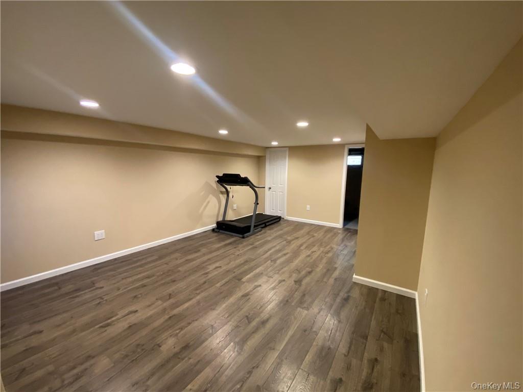 17 Harriman Avenue – For Rent photo 18