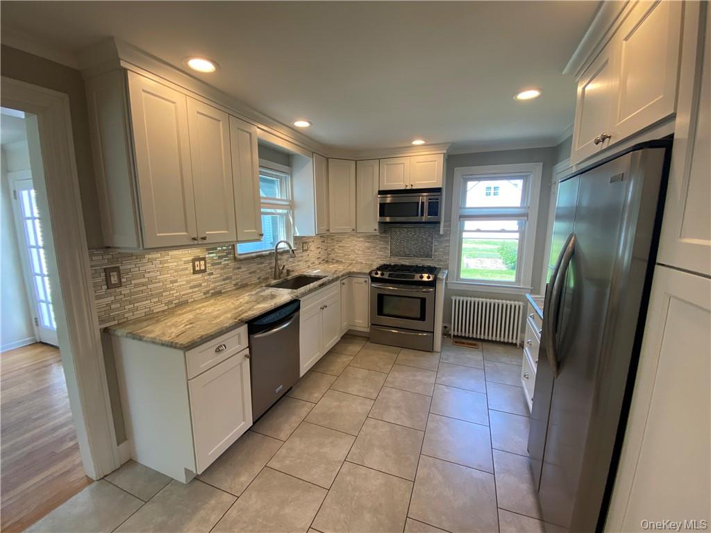 17 Harriman Avenue – For Rent photo 7