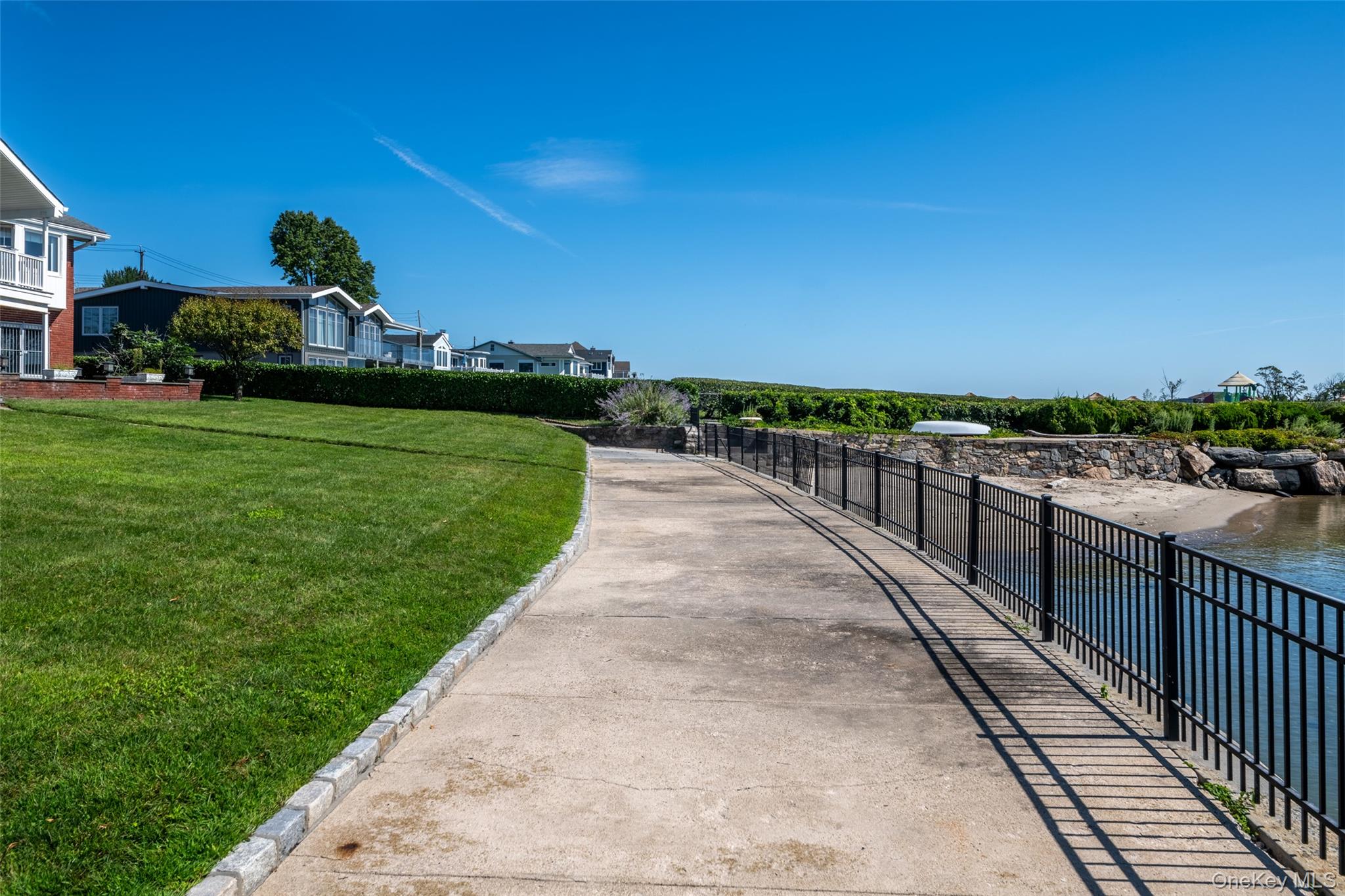 73 Kensington Oval – For Sale photo 43
