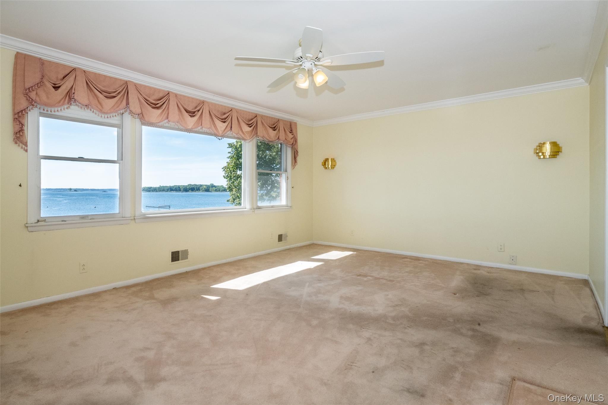 73 Kensington Oval – For Sale photo 21
