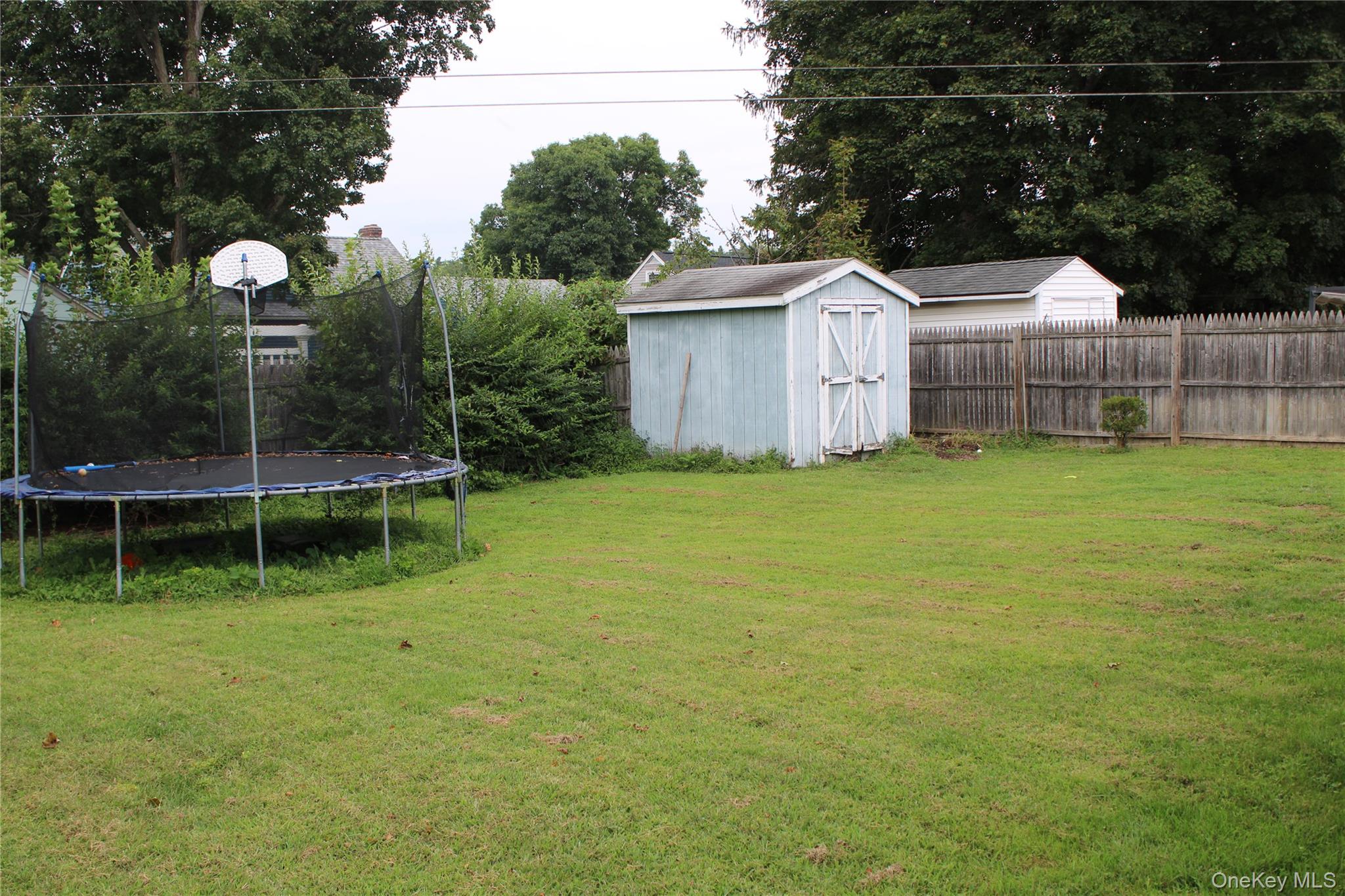 15 Caywood Place – For Sale photo 4