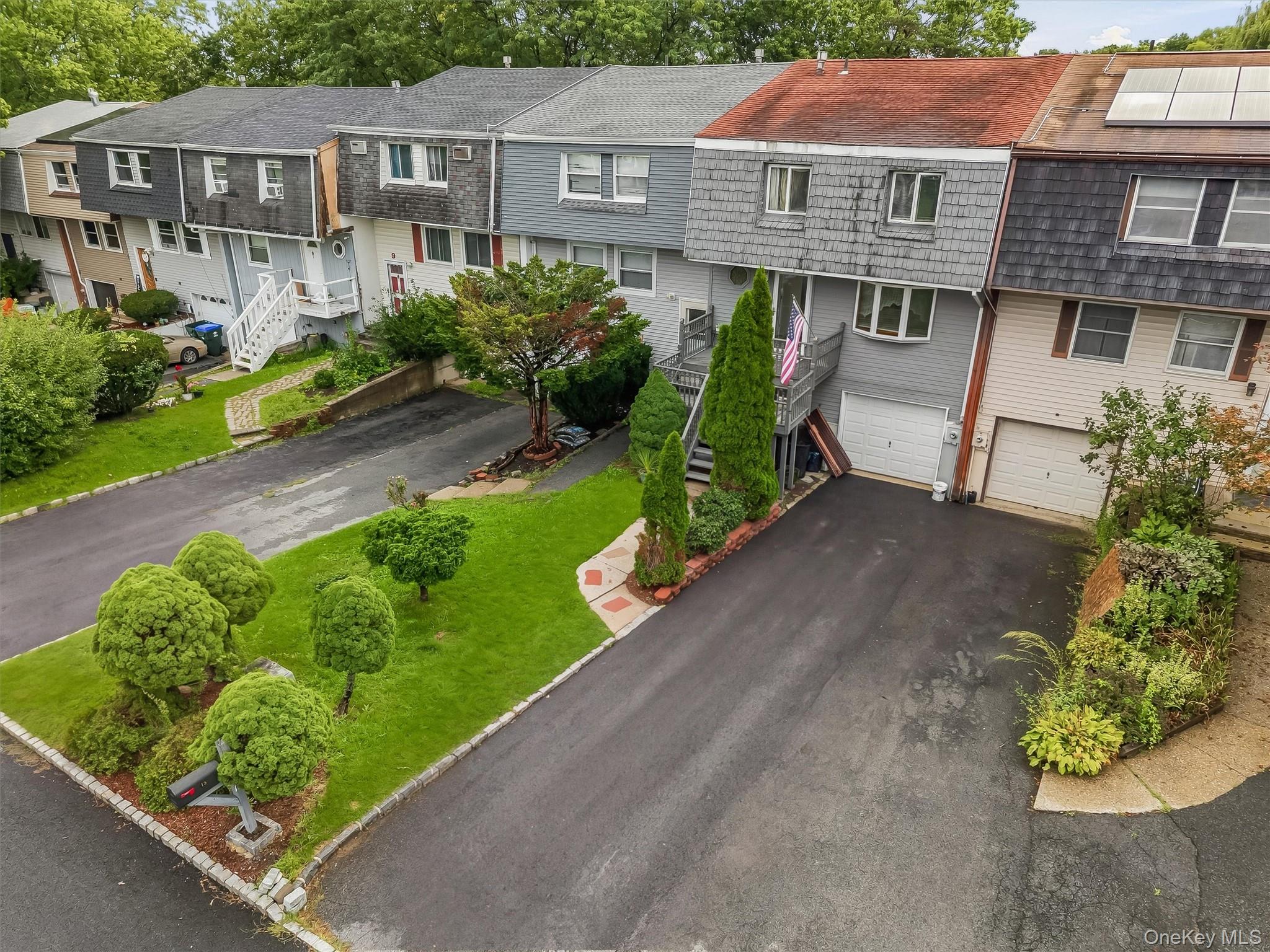 13 Old Anvil Lane – For Sale photo 2