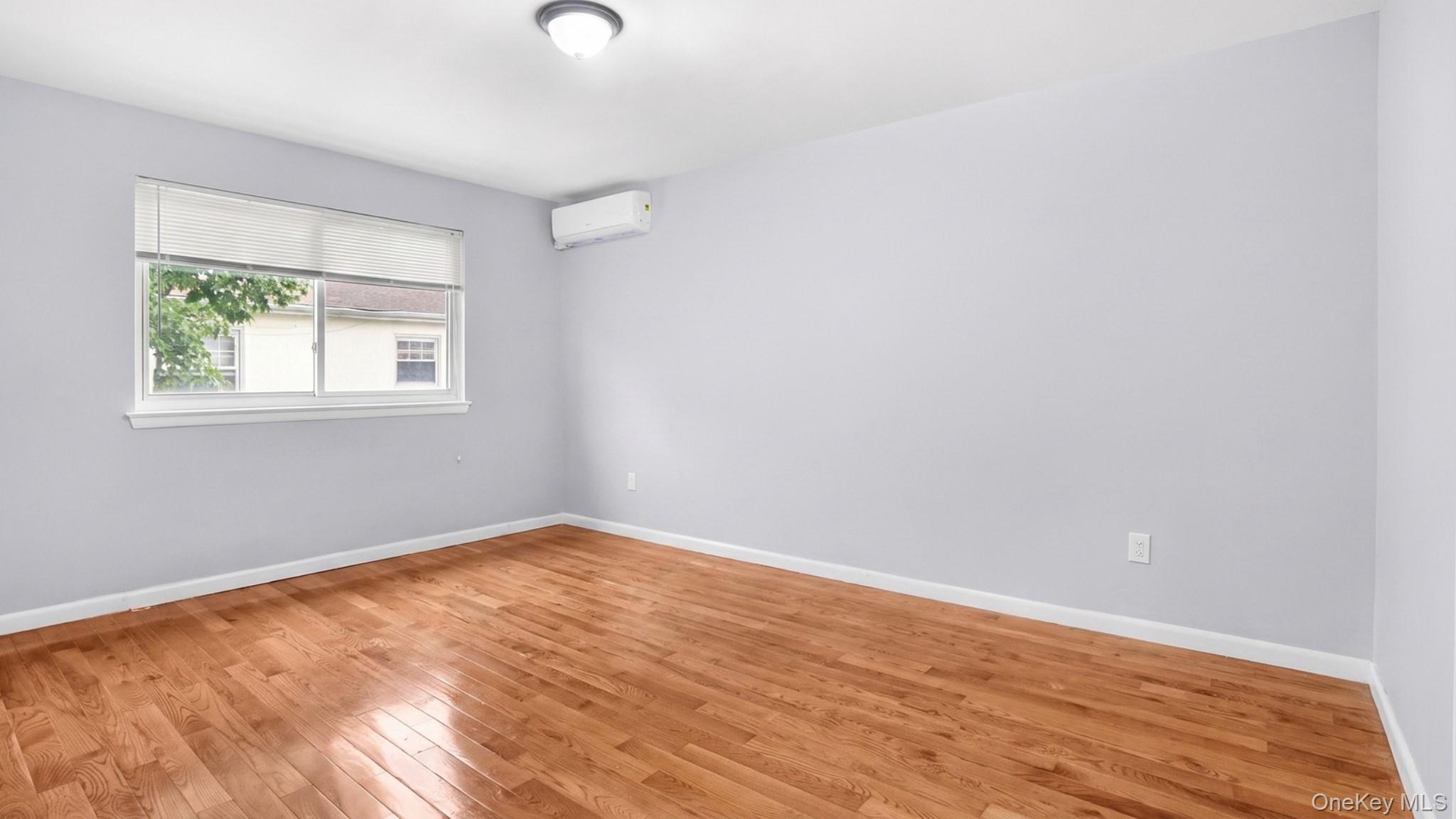 806 E 227th Street – For Sale photo 15