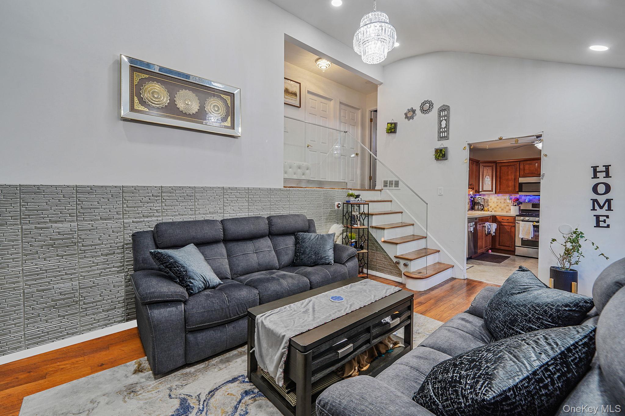 39 Superior Street – For Sale photo 7