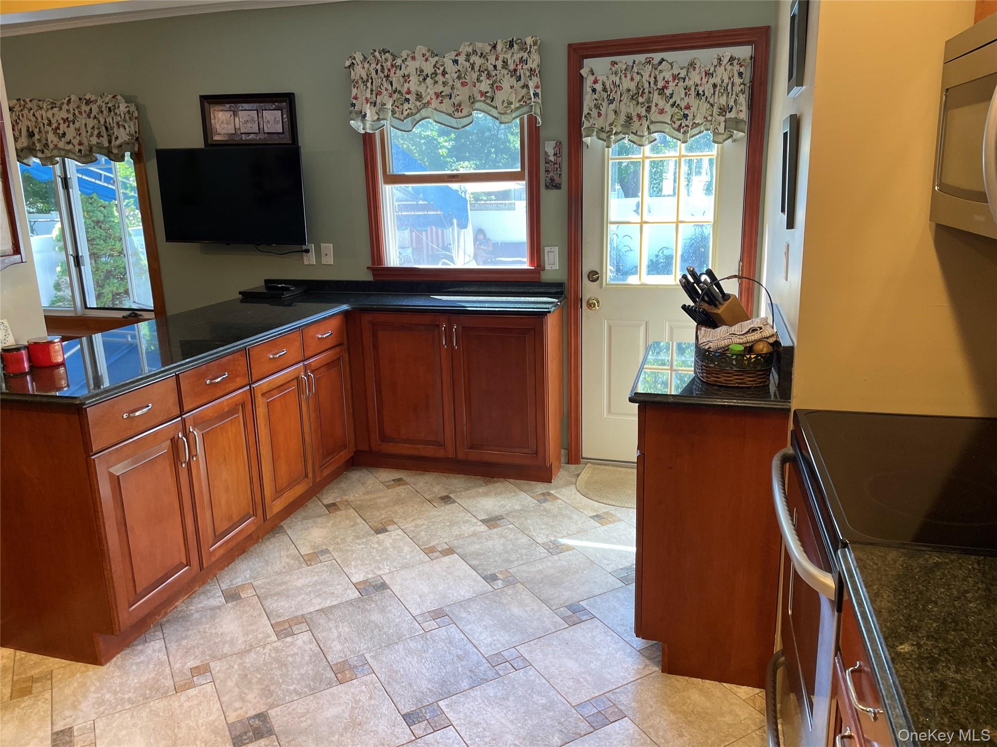 361 S Clinton Avenue – For Sale photo 14