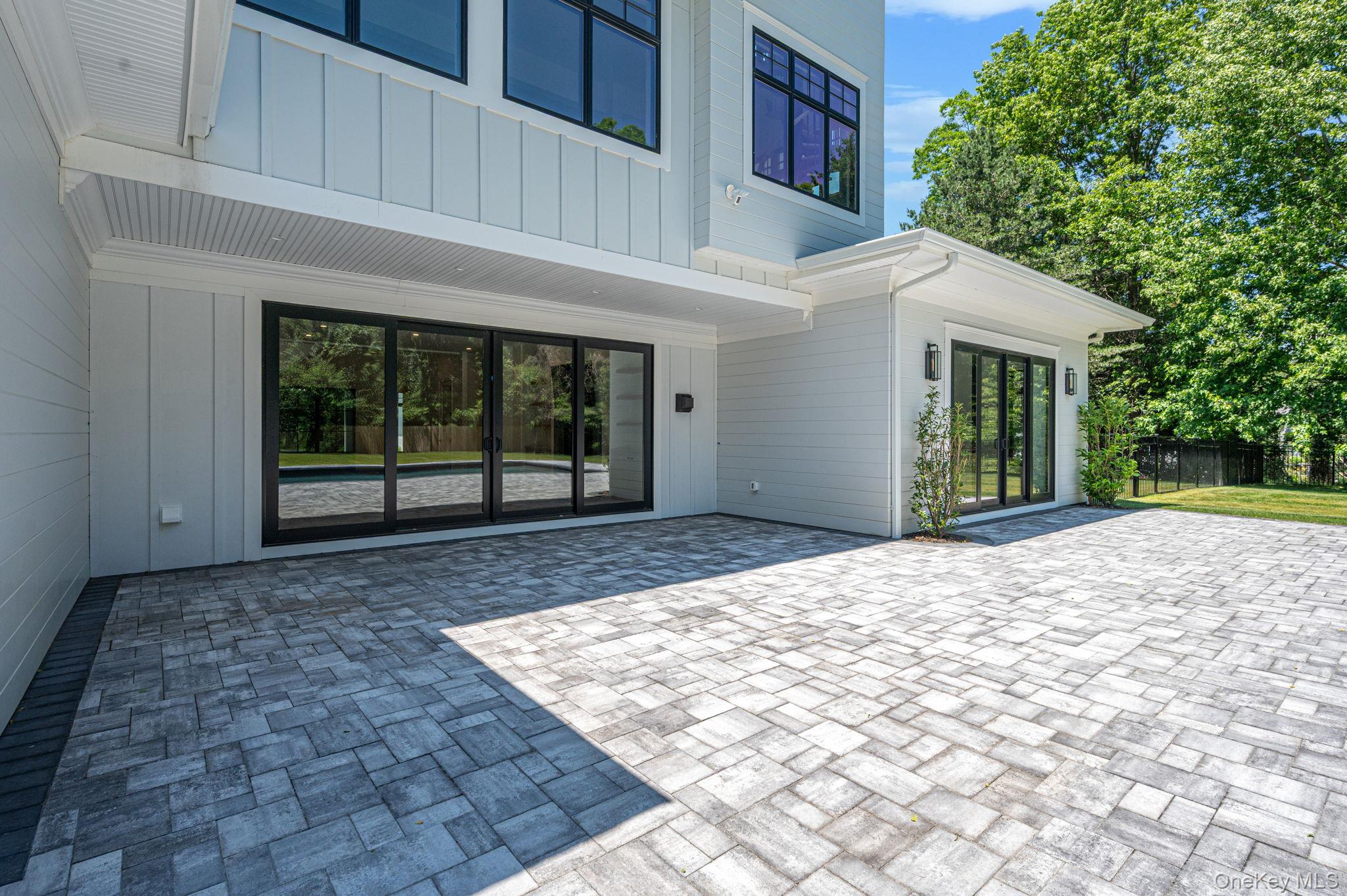523 Long Beach Road – For Sale photo 6