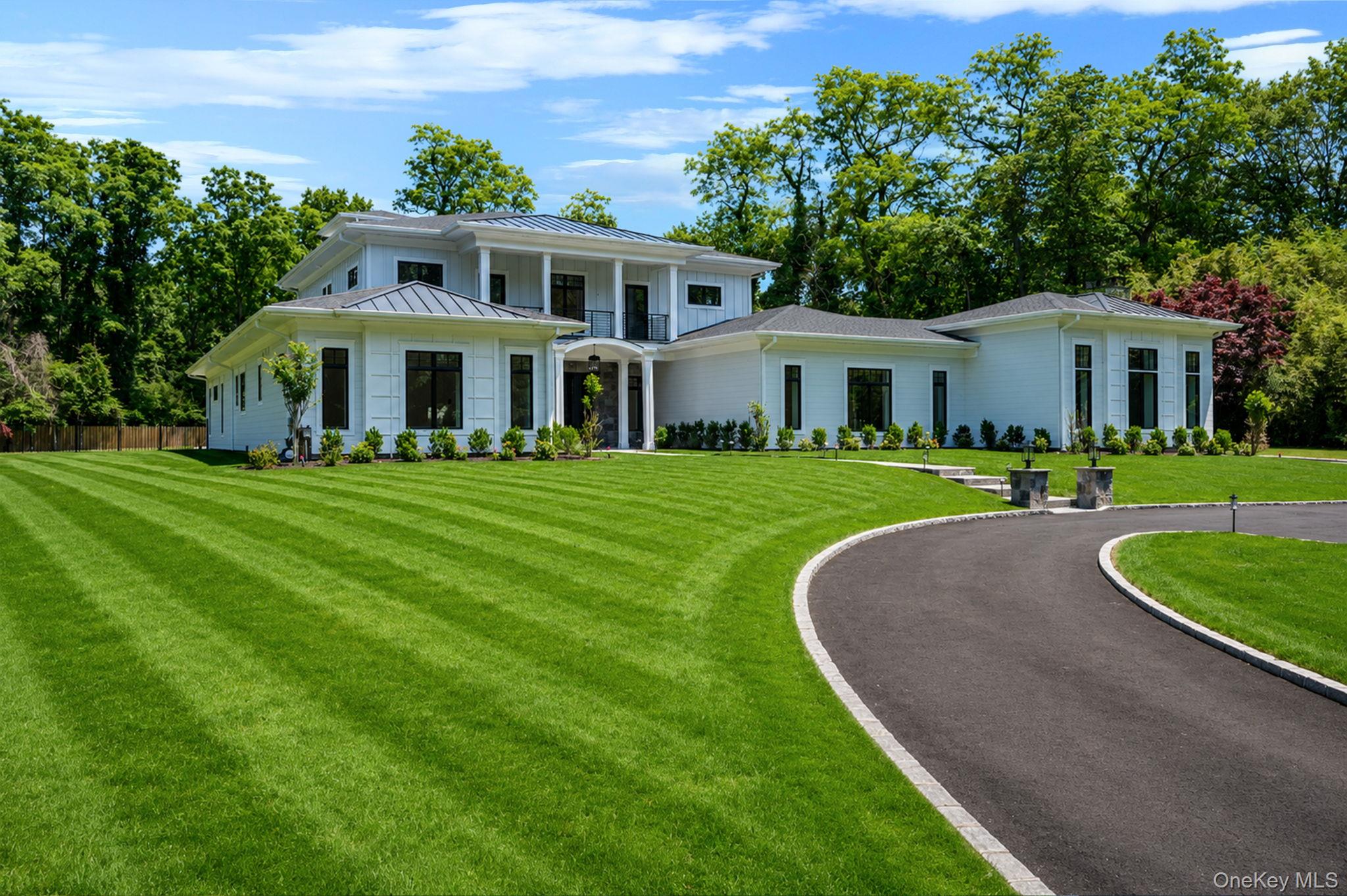 523 Long Beach Road – For Sale