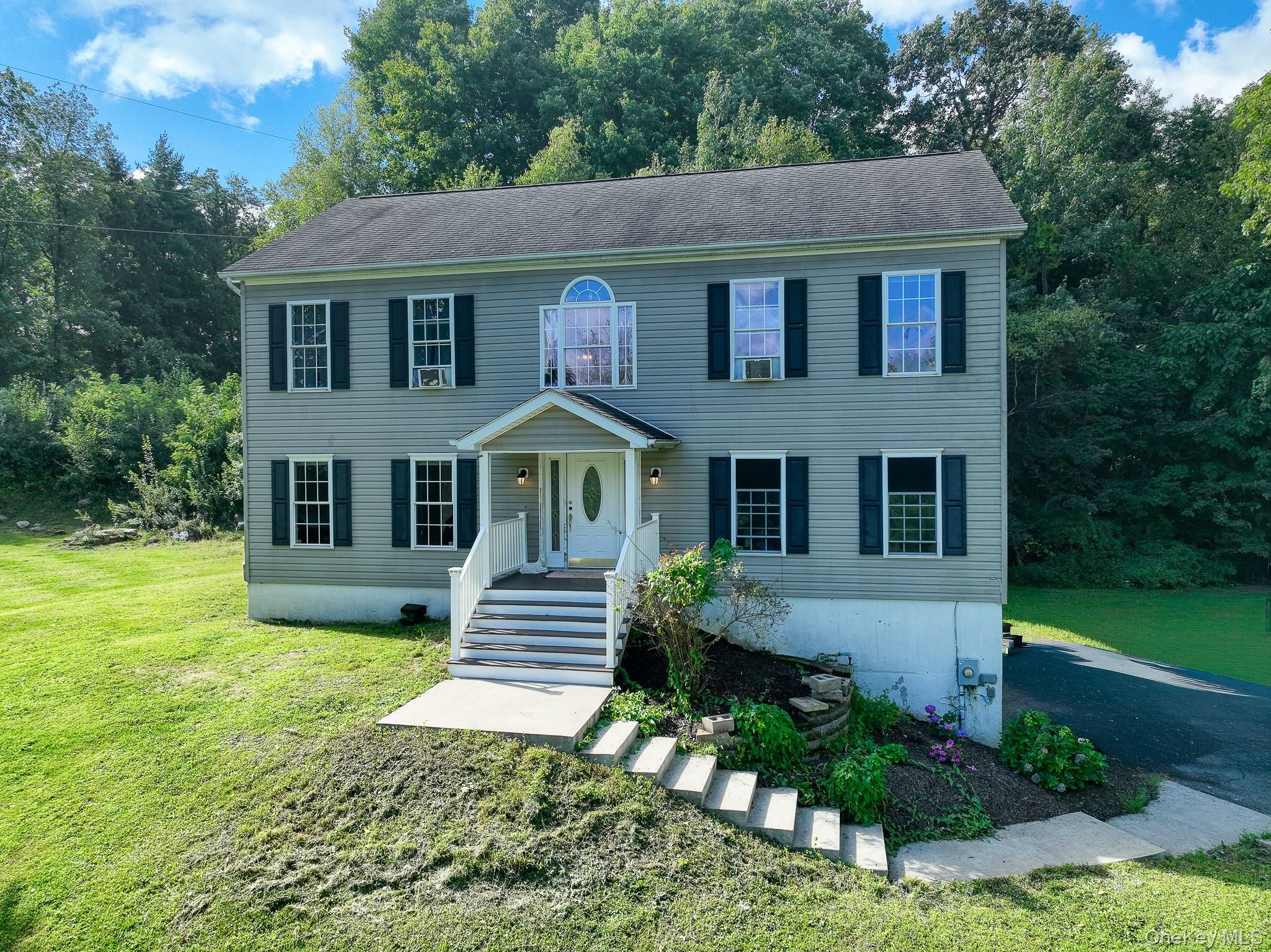 99 Milton Turnpike – For Sale