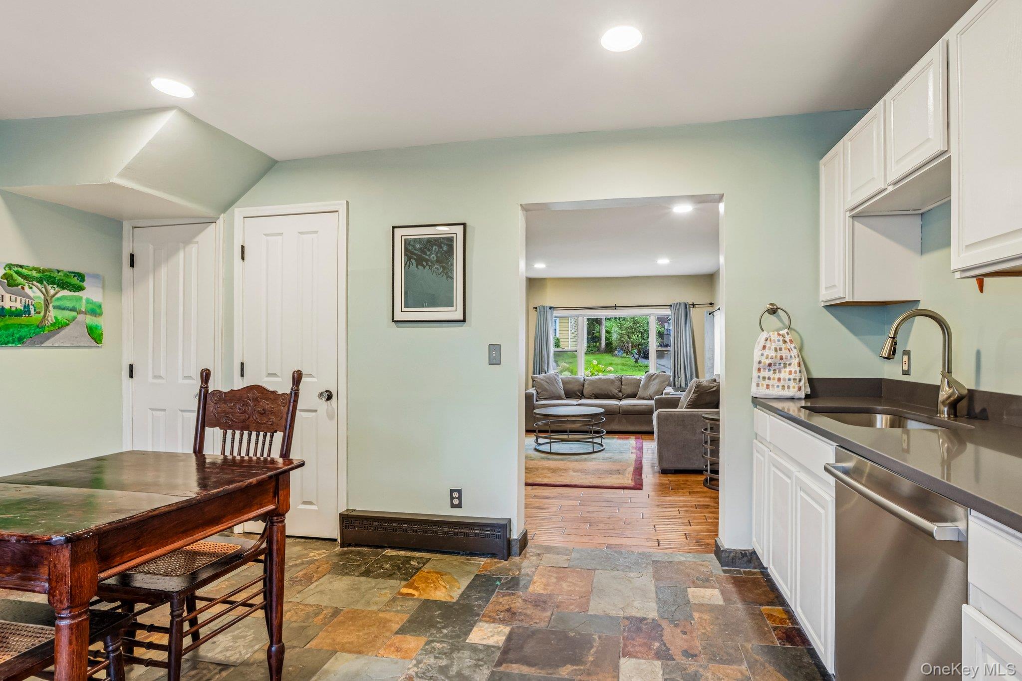 47 White Avenue – For Sale photo 8