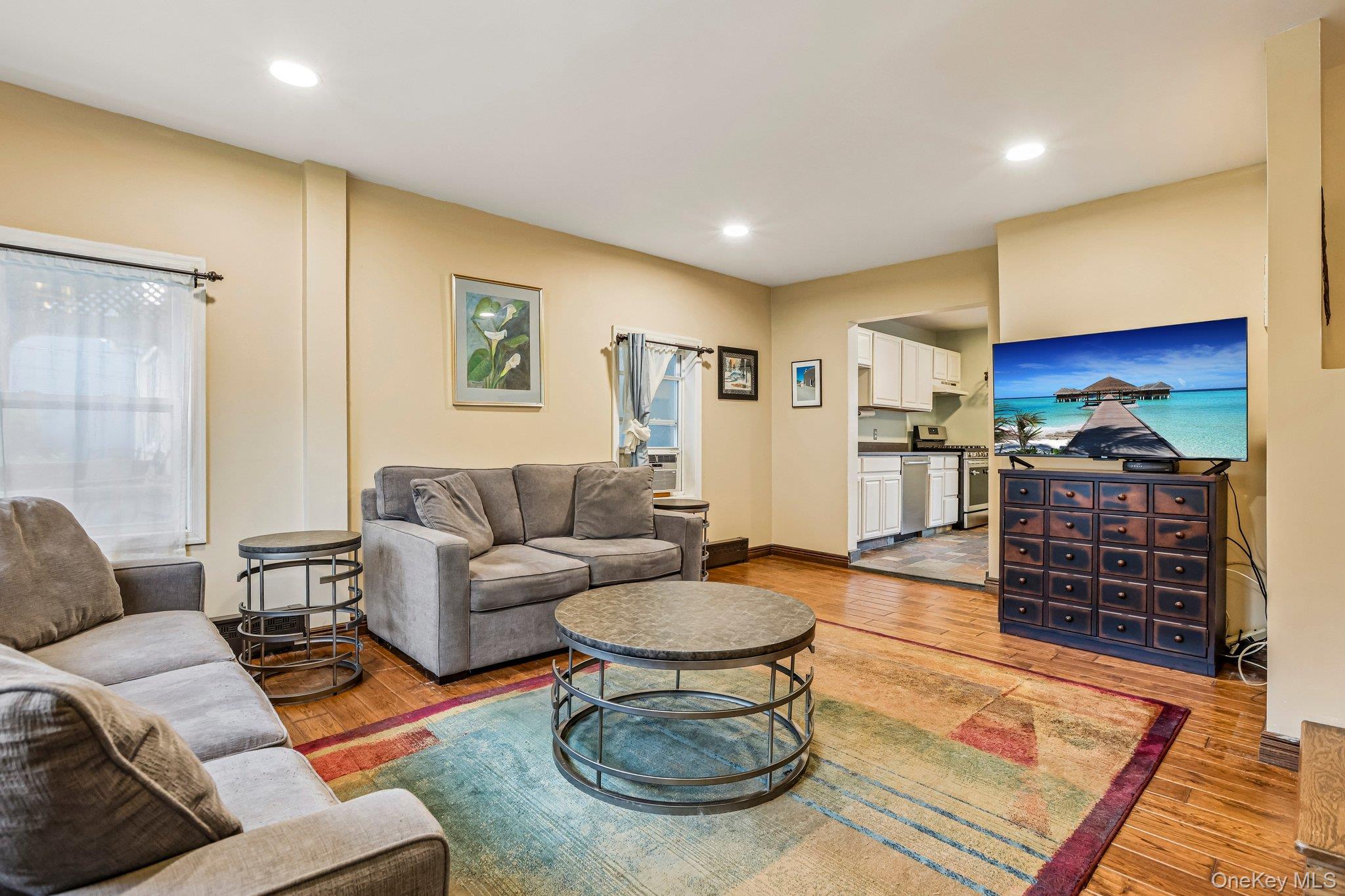 47 White Avenue – For Sale photo 2