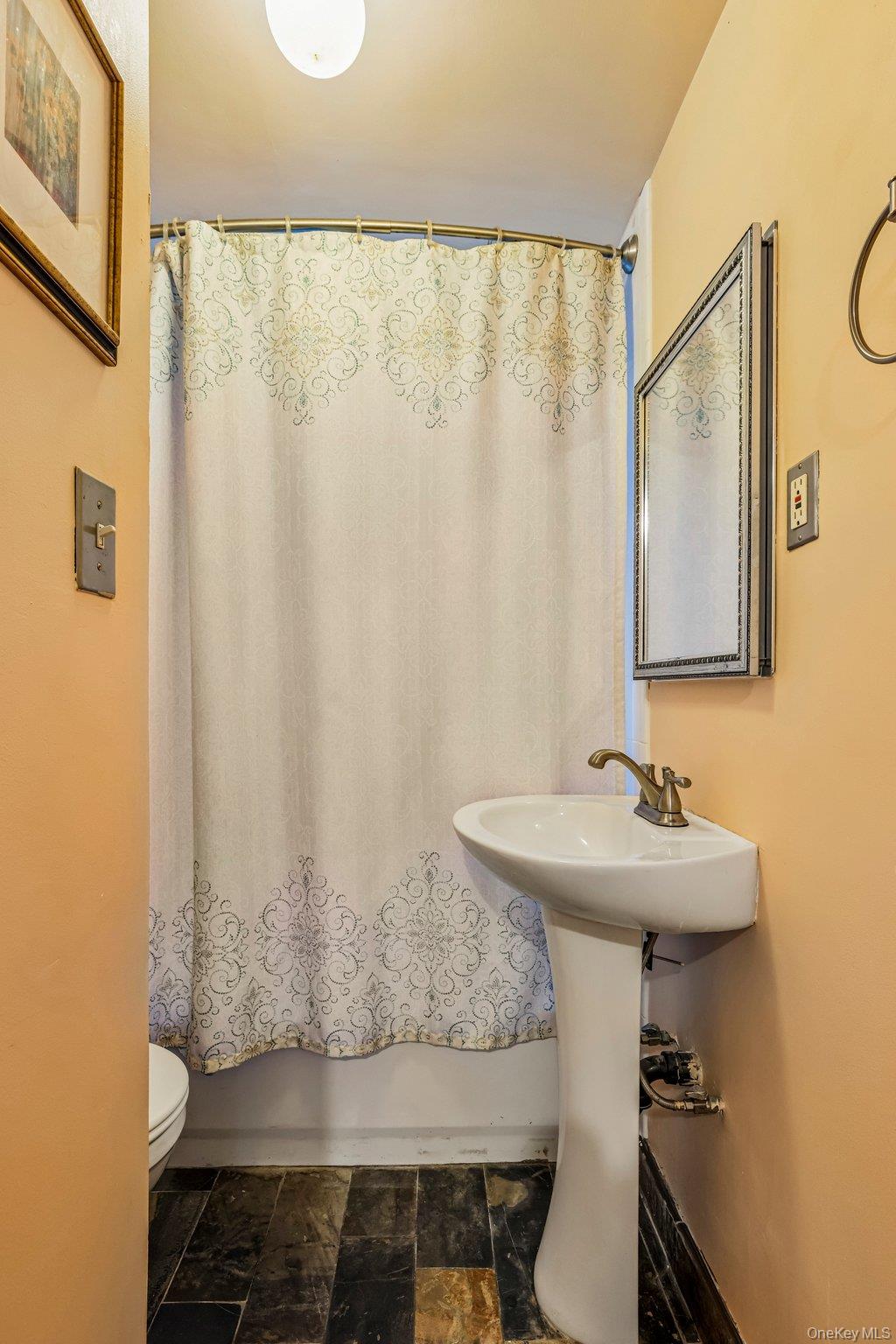 47 White Avenue – For Sale photo 18