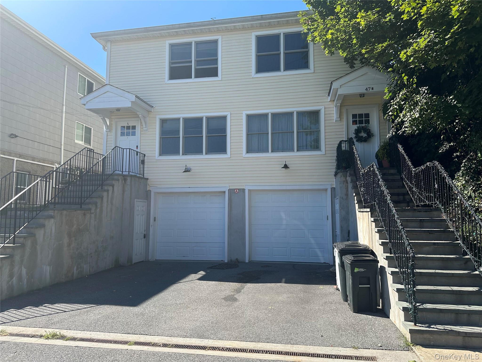 47 Gibson Place, Unit Left side photo 4