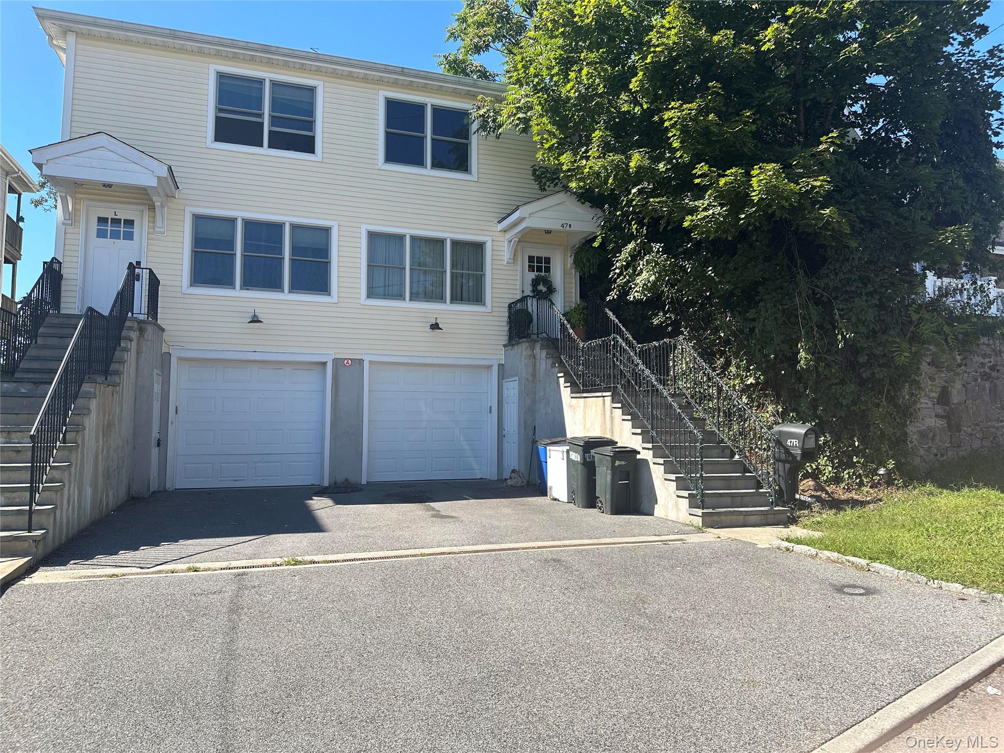 47 Gibson Place, Unit Left side photo 3