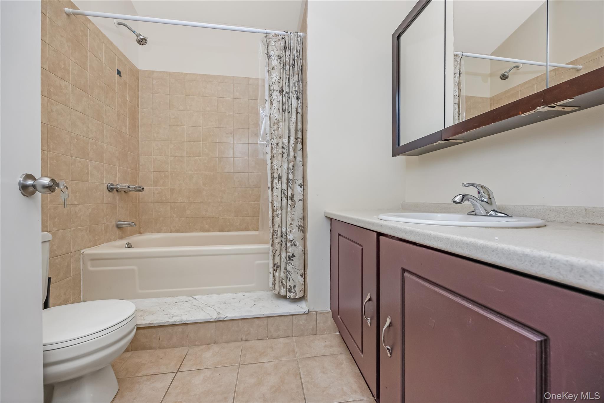 61-26 233 Street – For Sale photo 18