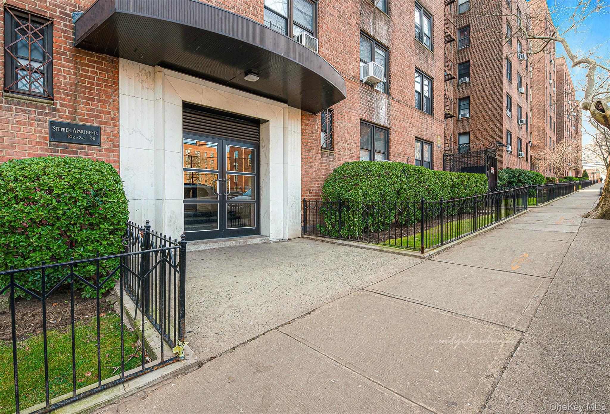 102-32 65th Avenue, Unit A44 photo 3