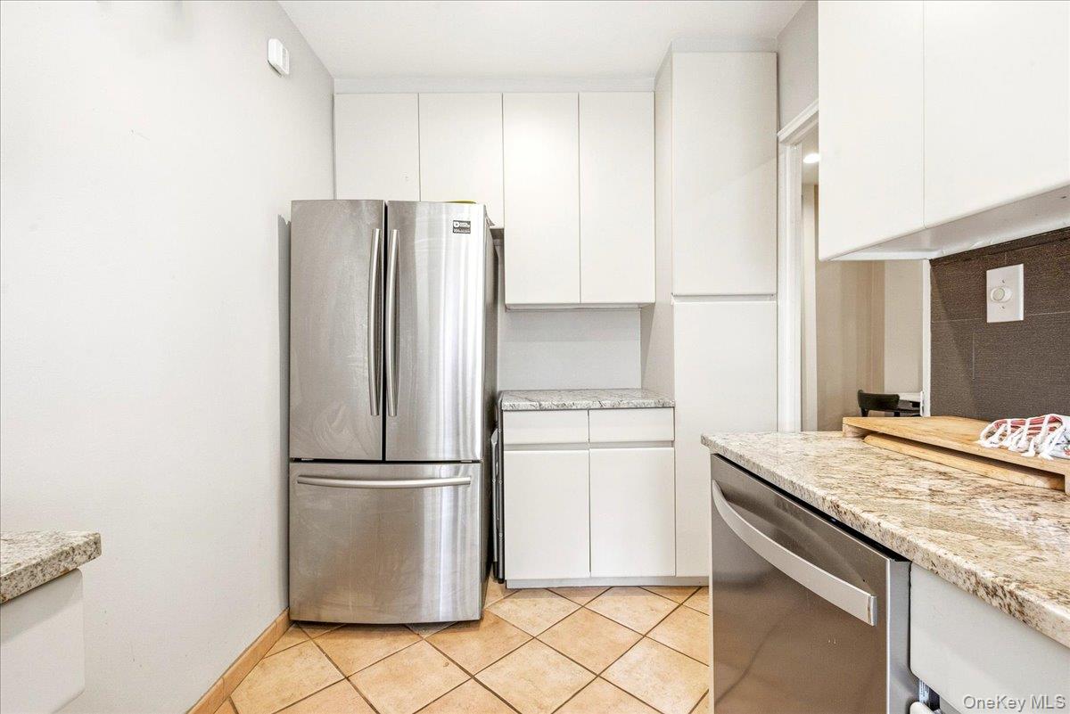 102-32 65th Avenue, Unit A44 photo 9